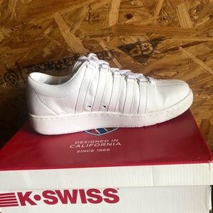 K Swiss sneaker brand new size 10 1/2